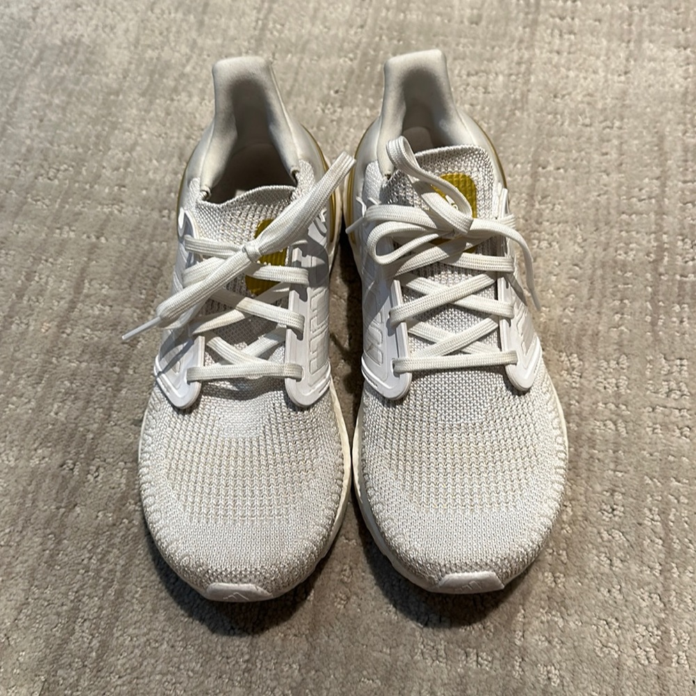 Adidas Ultraboost 20